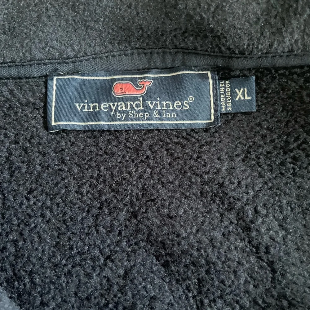 Vineyard Vines Men's Deep Blue Zip-Up Sweater - Picture 6 of 7